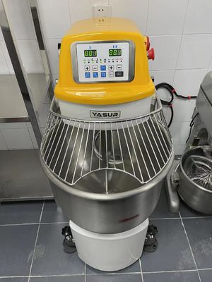 میکسر دوغ مارپیچ خانگی 260 پوندی 4.5 کیلووات میکسر مارپیچ صنعتی کنترل دیجیتال سرعت دوگانه